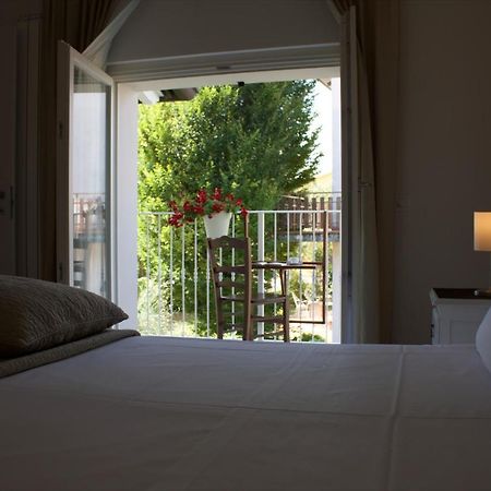 Casa Speri Bed and Breakfast Peschiera del Garda Exteriör bild