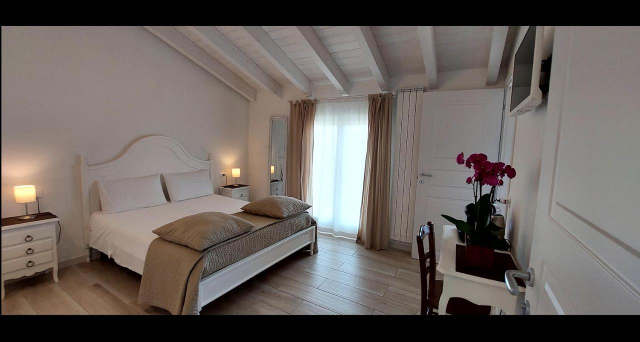 Casa Speri Bed and Breakfast Peschiera del Garda Exteriör bild